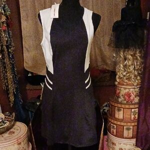 Coorun Black & White Athletic Wear Dress M NWT